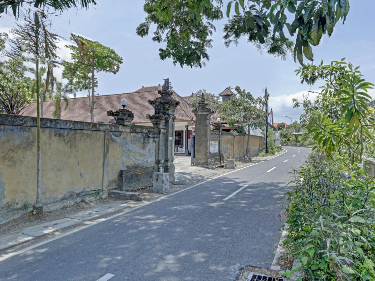 Oyo 90638 Pondok Idas Hotel Legian  Luaran gambar