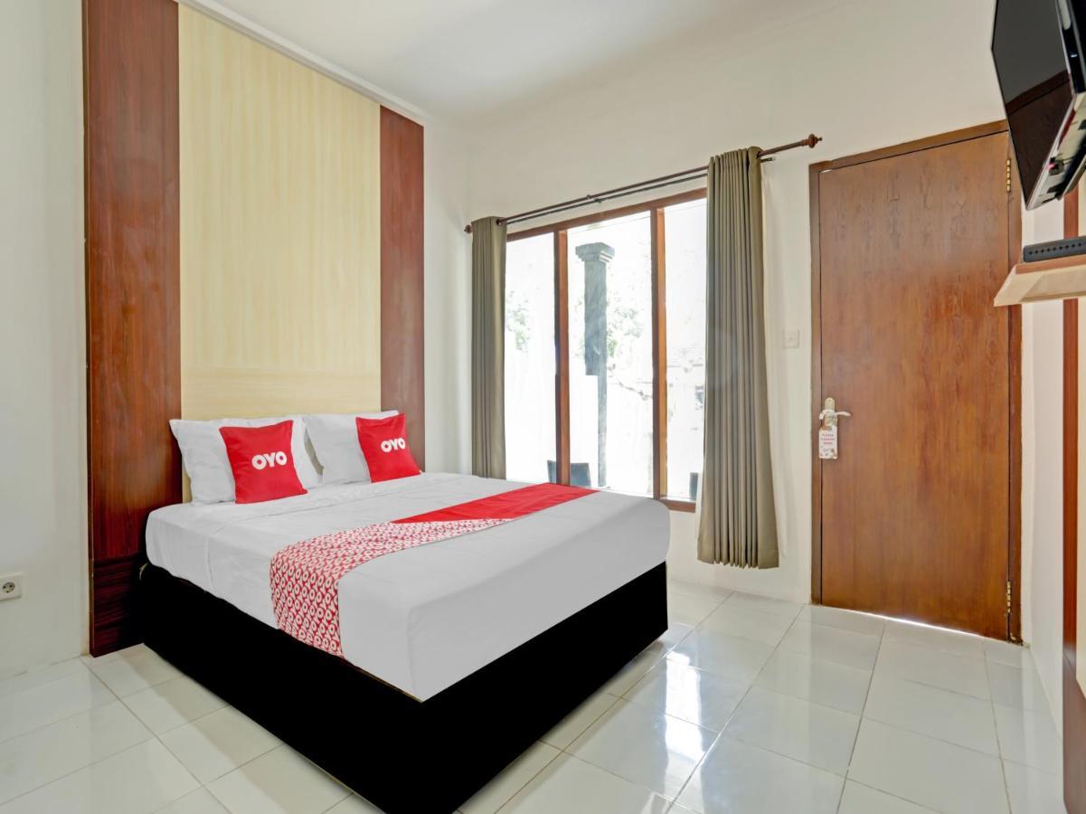 Oyo 90638 Pondok Idas Hotel Legian  Luaran gambar